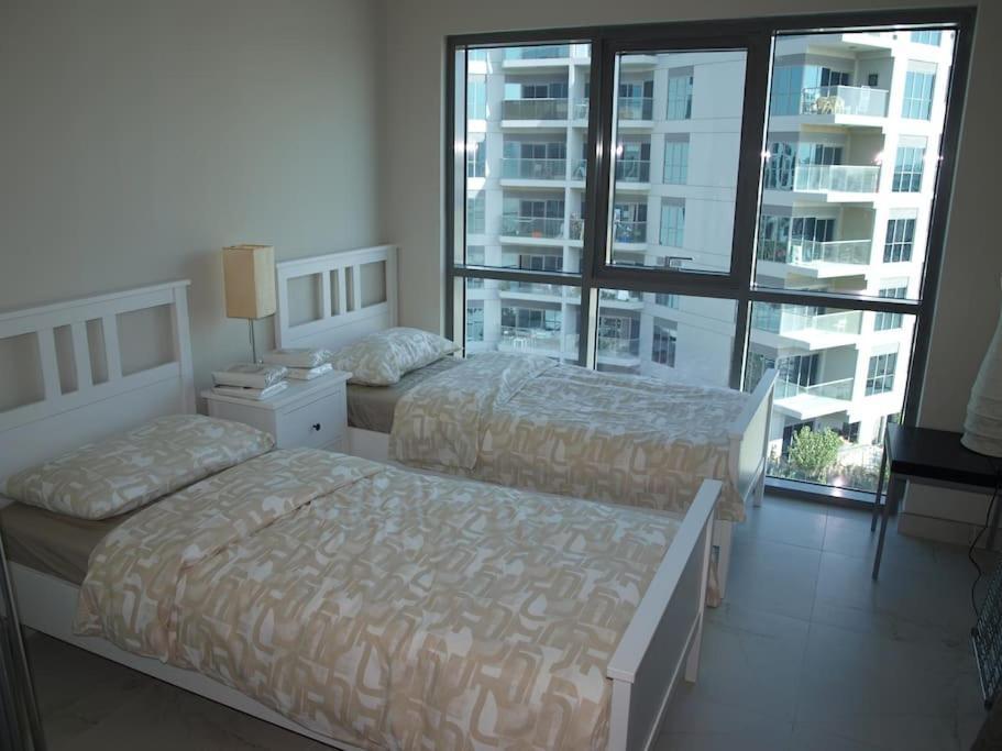 Elegant And Comfortably Furnished 2Brh Apartment In A Quiet Area! Dubai Exterior photo